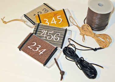 schlüsselanhänger mit lederband