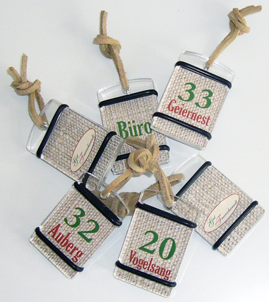 schlüsselanhänger leinenoptik