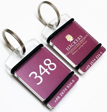 kleine, personalisierbare schlüsselanhänger